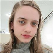 Italiana ma nata e cresciuta in Giappone, laureata in storia, posso aiutarti ad imparare e comprendere la lingua!